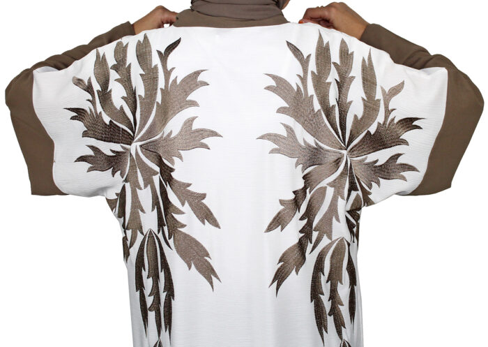 Kimono une pièce blanc et marron – Image 5