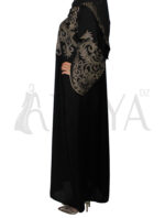 Abaya dubai noire brodée en dorée – Image 5