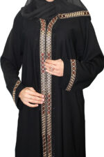 Abaya noire de qualité avec strass – Image 9