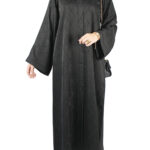 Magnifique abaya noire avec un tissu satiné
