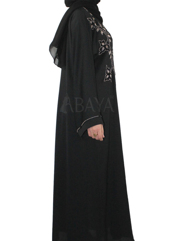 Abaya noire élégante perlée en forme de feuille