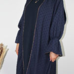 Kimono ensemble de deux pièces très élégant en bleu nuit