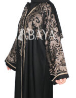 Abaya dubai noire brodée en dorée – Image 3