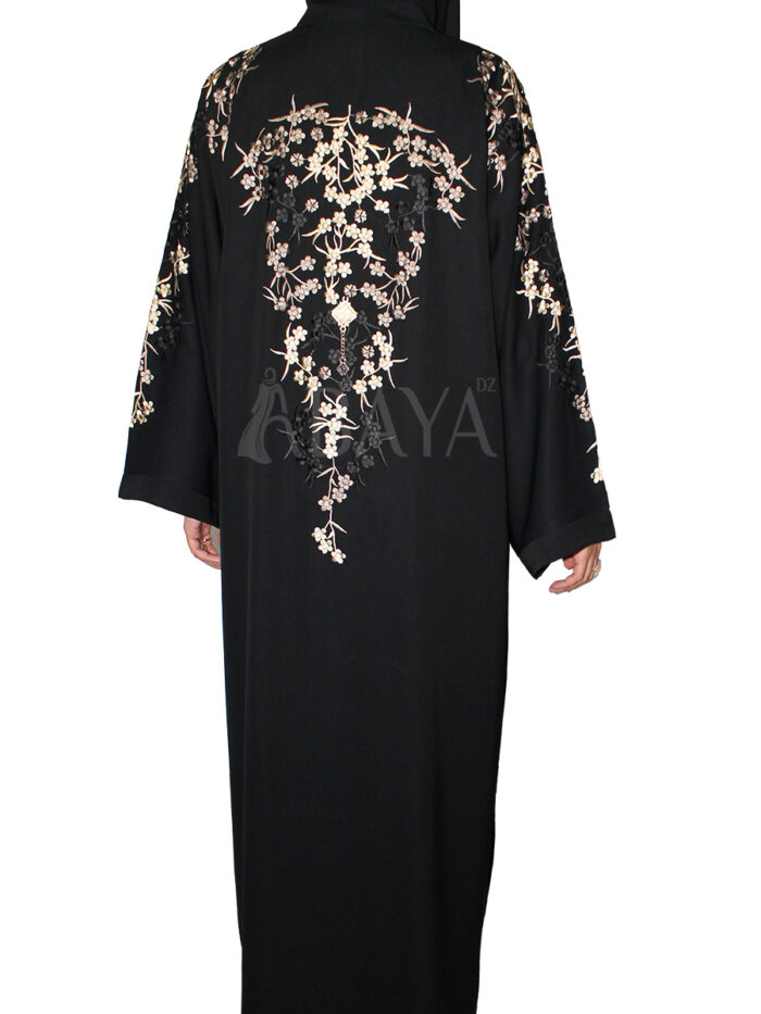 Abaya Dubai chic en Nidah avec broderie en petites fleurs