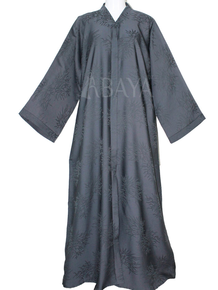 Abaya luxe en gris foncé avec un tissu fluide et chic