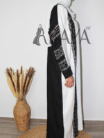 Ensemble Abaya Bicolore Élégant – Noir & Blanc