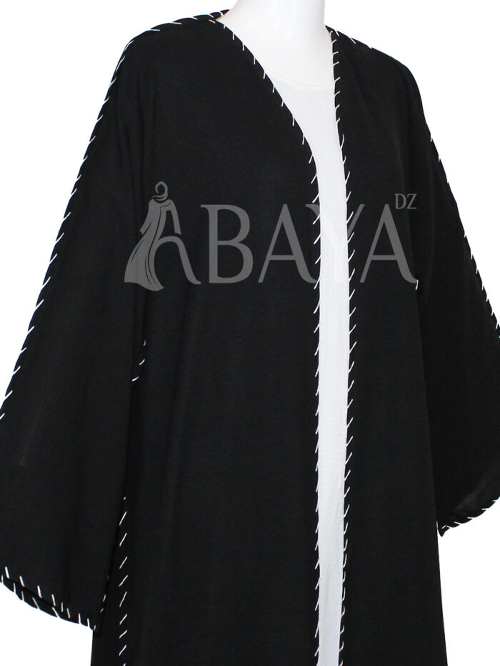 Abaya Kimono Confortable Noir avec Ceinture et Robe