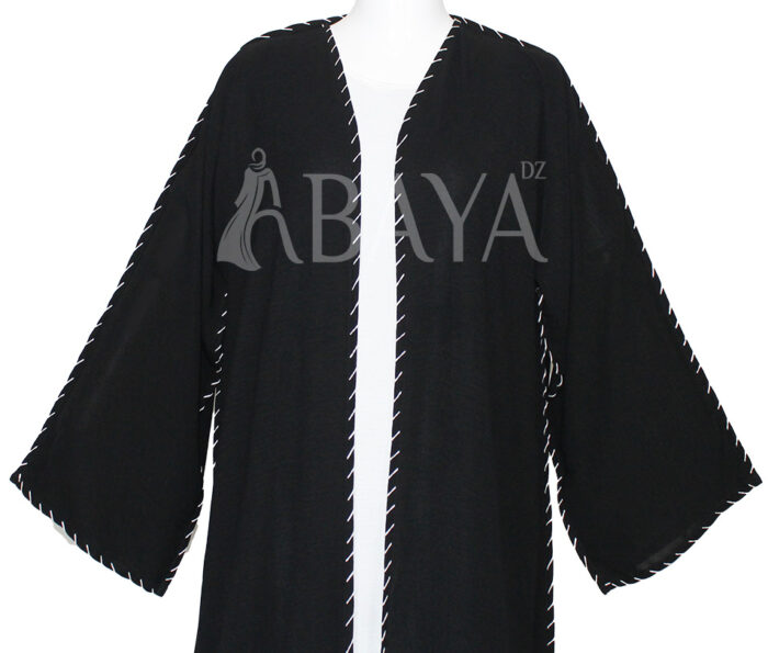 Abaya Kimono Confortable Noir avec Ceinture et Robe