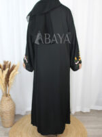 Abaya Dubai avec Manches Ornées de Perles en Forme de Fleurs