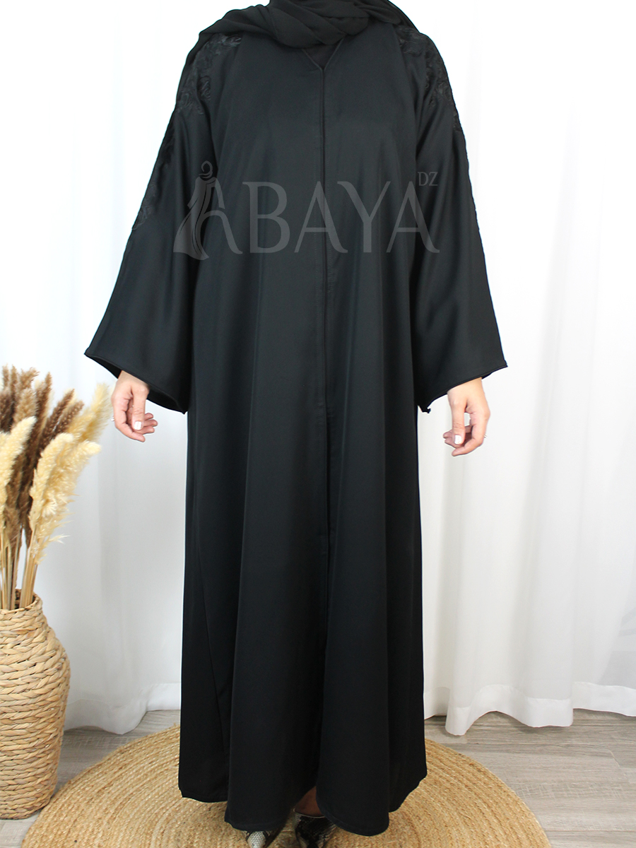 Abaya DZ - Abaya Dubai Noire Luxe en Nida à Broderies Florales – Élégance Intemporelle Abaya DZ - Abaya Dubai Noire Luxe en Nida à Broderies Florales – Élégance Intemporelle