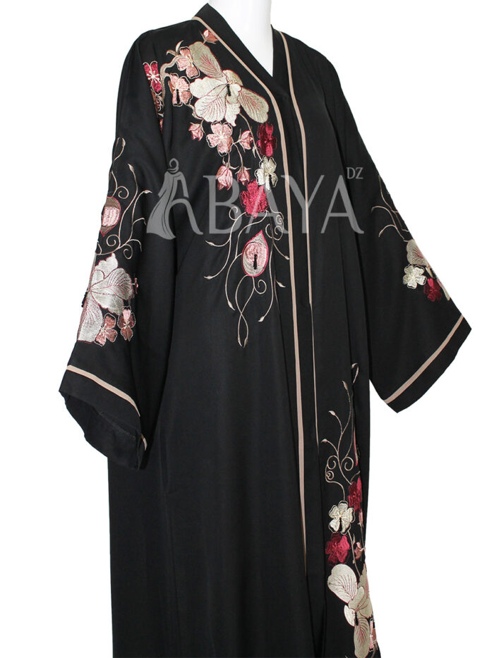 Abaya avec Motifs Fleuris – Luxe & Élégance