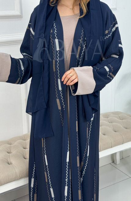 Abaya Kimono ensemble bleu deux pièces avec broderies