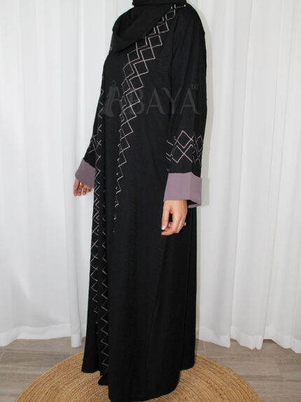 Kimono ensemble élégant aux motifs mauves