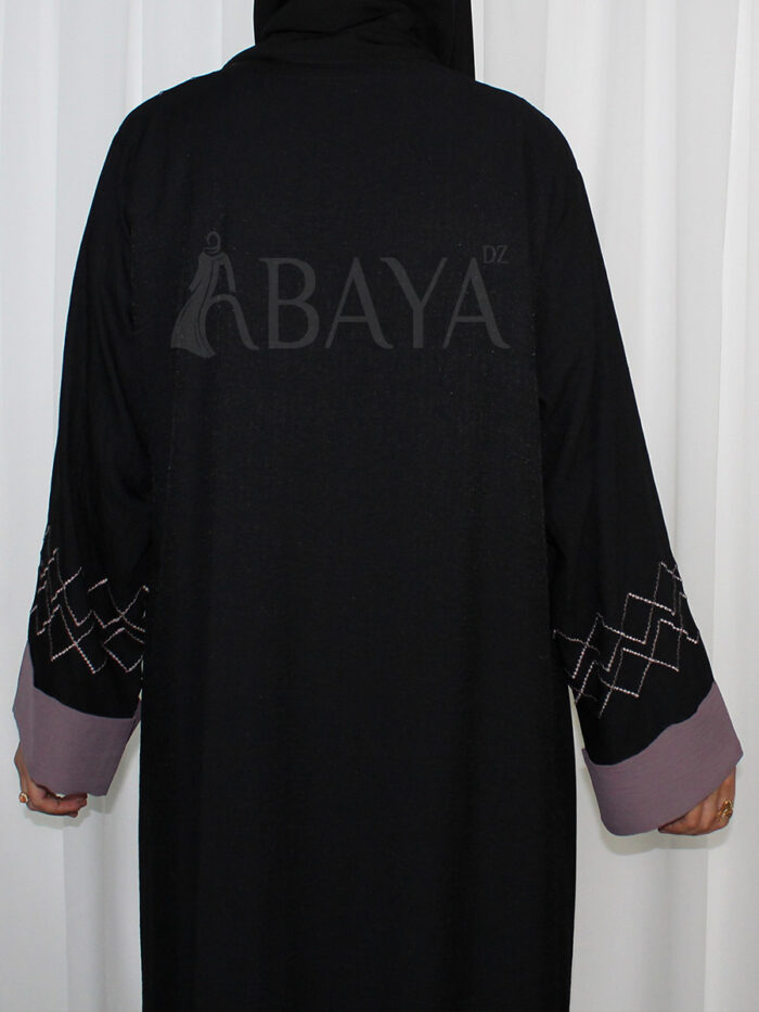 Kimono ensemble élégant aux motifs mauves