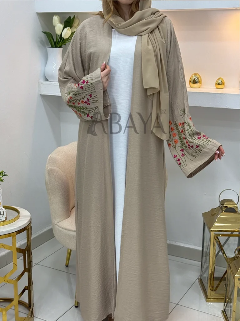Ensemble Kimono Beige Deux-Pièces Élégant & Confortable
