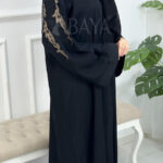 Abaya Dubai noire chic en tissu Nida avec broderie élégante