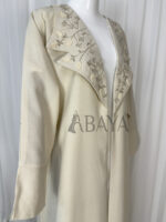 Abaya kimono deux pièces ornée de perles avec robe intérieure