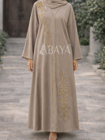Abaya en beige Perlée – Élégance & Luxe Intemporel