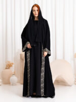 Abaya Noire Élégante avec Broderie Fleurie Raffinée
