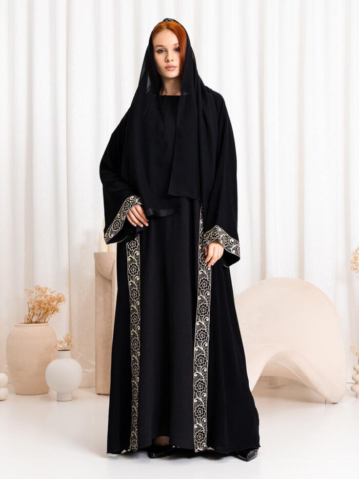Abaya Noire Élégante avec Broderie Fleurie Raffinée
