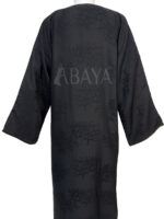 Abaya Noire avec Robe : Simplicité et Élégance Intemporelle