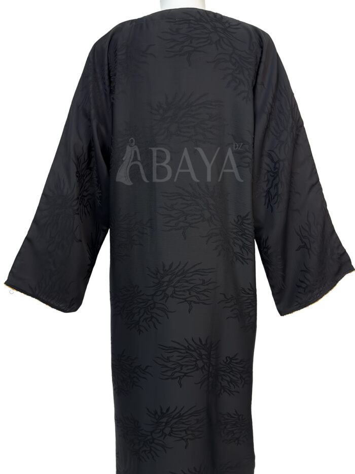 Abaya Noire avec Robe : Simplicité et Élégance Intemporelle