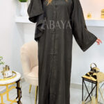 Abaya Luxe en Jacquard Marron – Style Sophistiqué