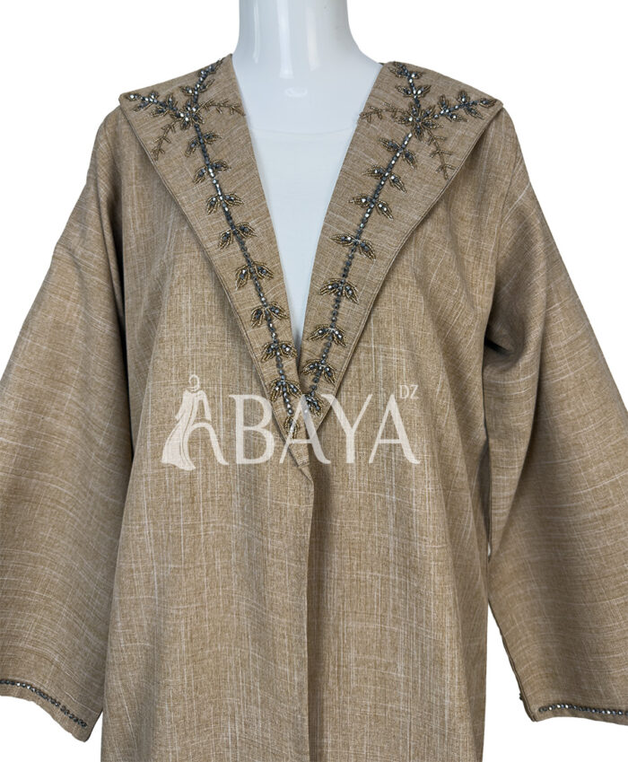 Abaya kimono deux pièces avec détails perlés élégants