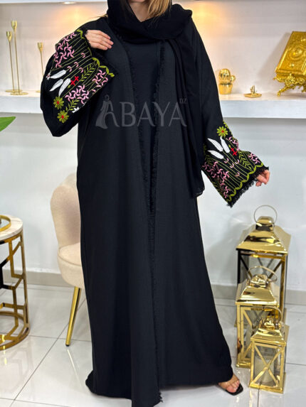 Abaya Kimono 2 Pièces Noire avec Broderies Florales