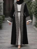 Ensemble Abaya Noir Deux Pièces avec Broderies Élégantes