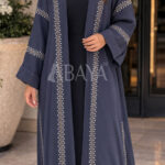 Abaya ensemble deux pièces avec broderies élégantes