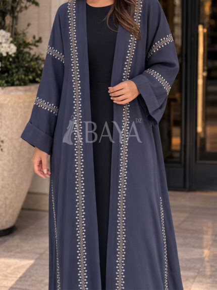 Abaya ensemble deux pièces avec broderies élégantes
