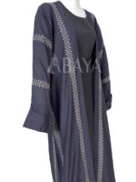 Abaya ensemble deux pièces avec broderies élégantes