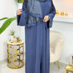Abaya Chic Bleu en Tissu Zoom avec Détails Perlés
