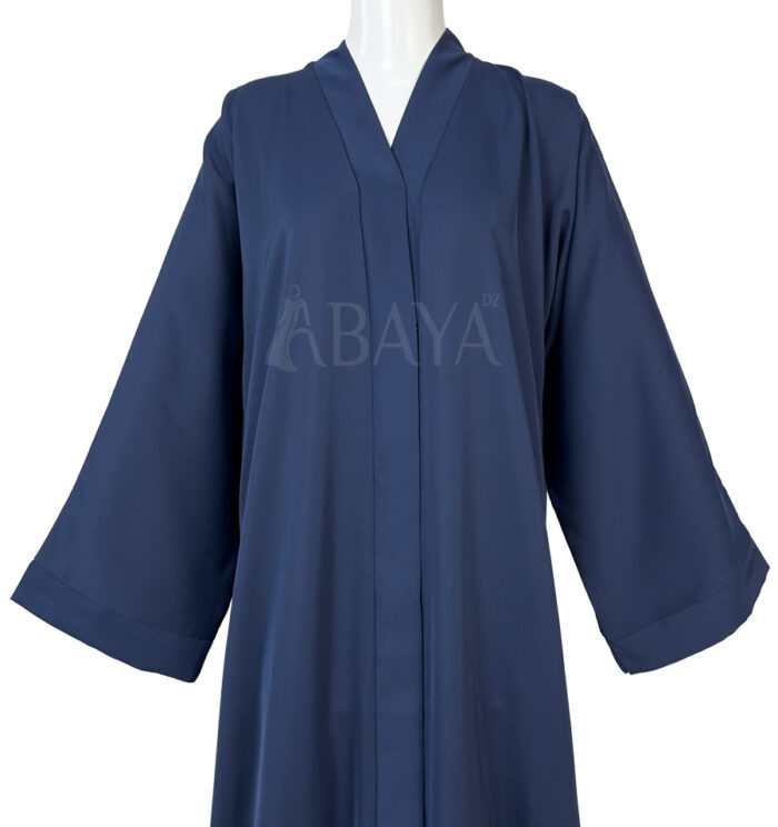 Abaya Bleu en Nidah Soyeux – Simple et Confort