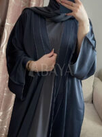 Abaya Ensemble avec Robe gris foncé : simplicité et élégance