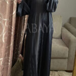 Abaya Ensemble avec Robe gris foncé : simplicité et élégance