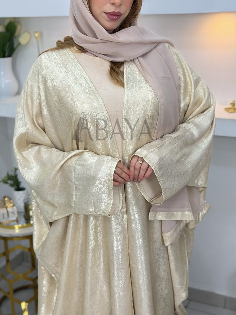 Abaya Papillon Dorée Ouverte – Ensemble Élégant pour vos Occasions
