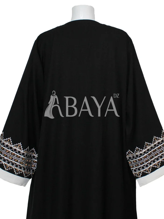 Ensemble Abaya Noir Deux Pièces avec Broderies Élégantes